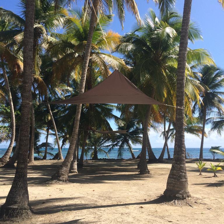 Be On The Sainte-Anne (Grande-Terre)