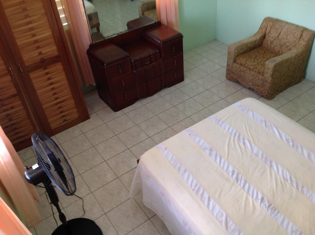 Country house Chillax On Our Farm Ocho Rios