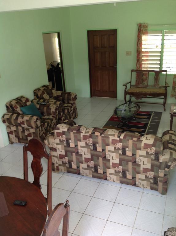 Country house Chillax On Our Farm Ocho Rios