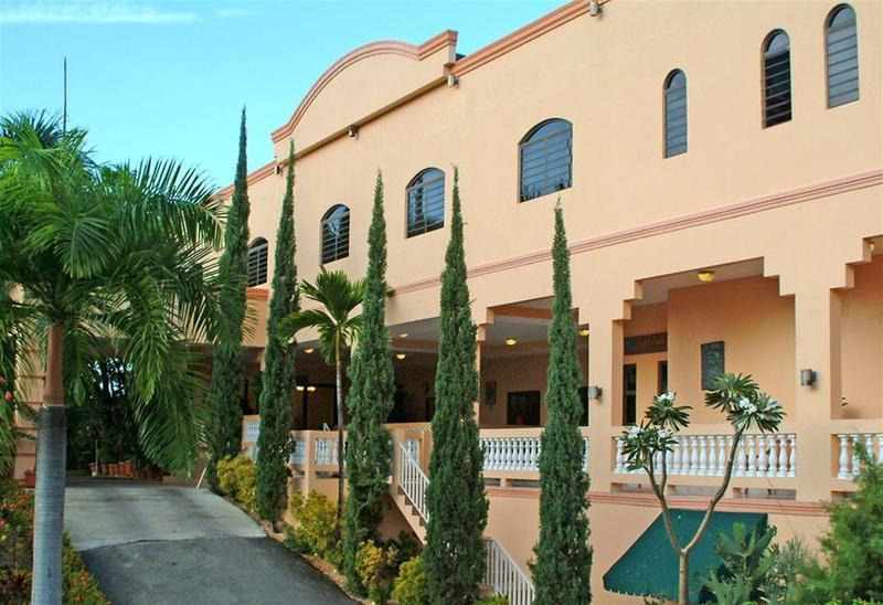 Fajardo Inn Resort 3*