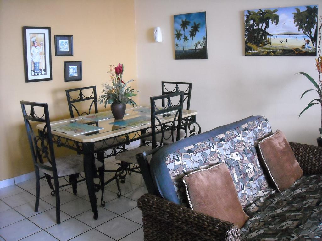 Ocean Front Apartment Luquillo