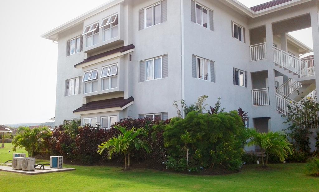 Apartment Fern Court At Richmond