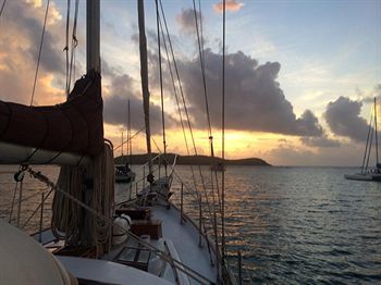 St Thomas On Sailboat Ragamuffin Incl Meals Water Toys