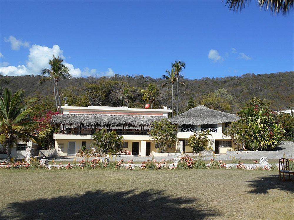 Hotel El Quemaito - Luxury Oceanfront Retreat Barahona