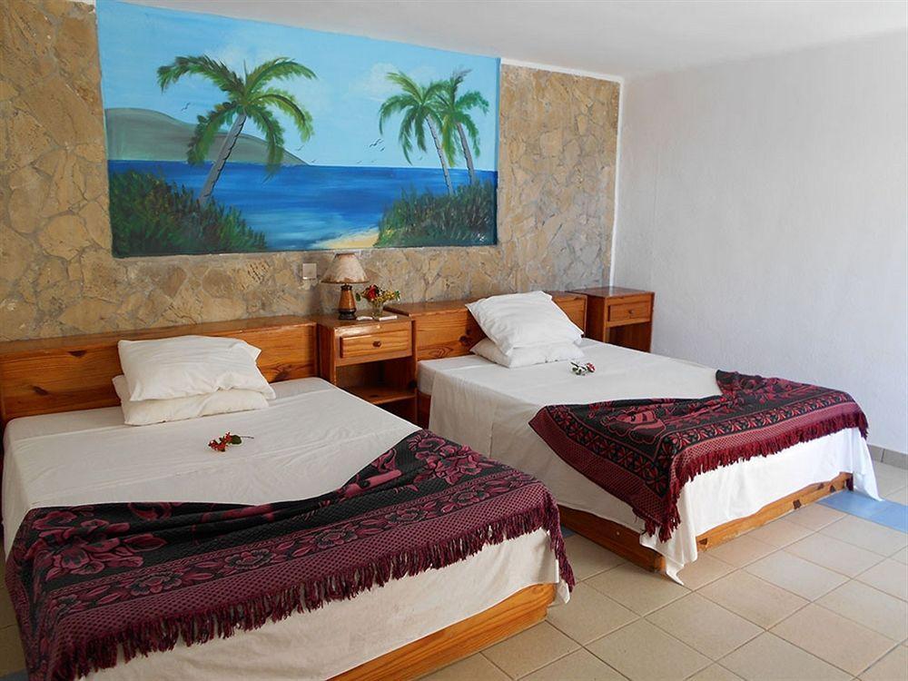 El Quemaito - Luxury Oceanfront Retreat Hotel