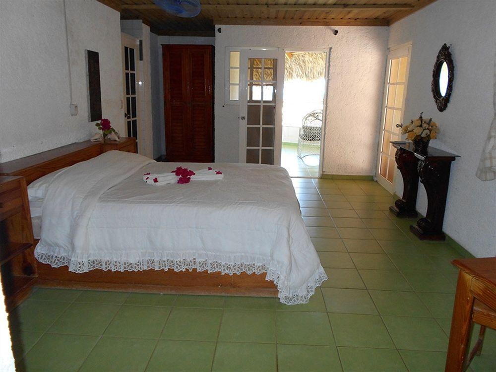El Quemaito - Luxury Oceanfront Retreat 3*