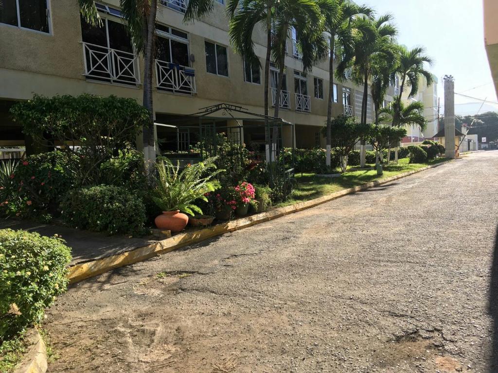 Apartment Angel's Jamaica Kingston