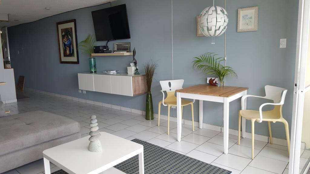 Cozy Apartment, Ocean Front Apartamento