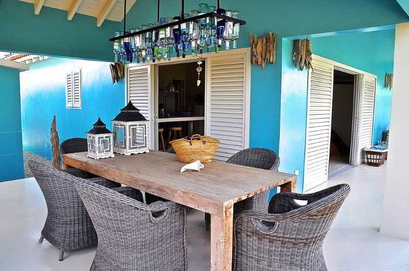 Hotel Ocean Breeze Boutique & Marina