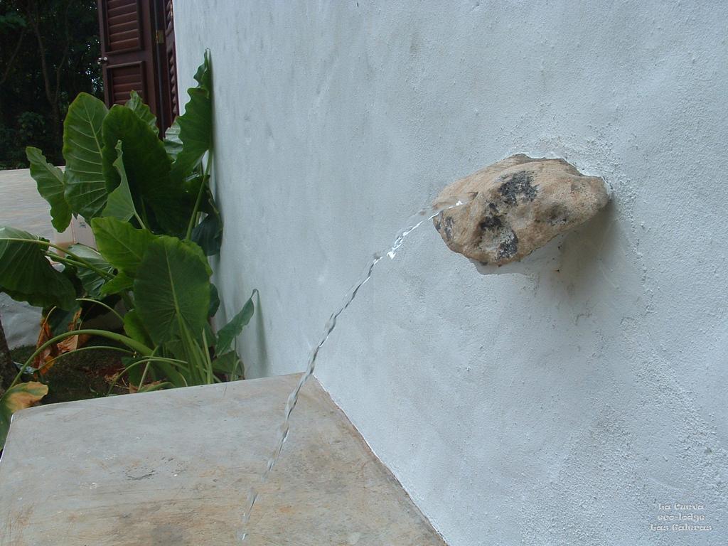 La Cueva Eco-lodge