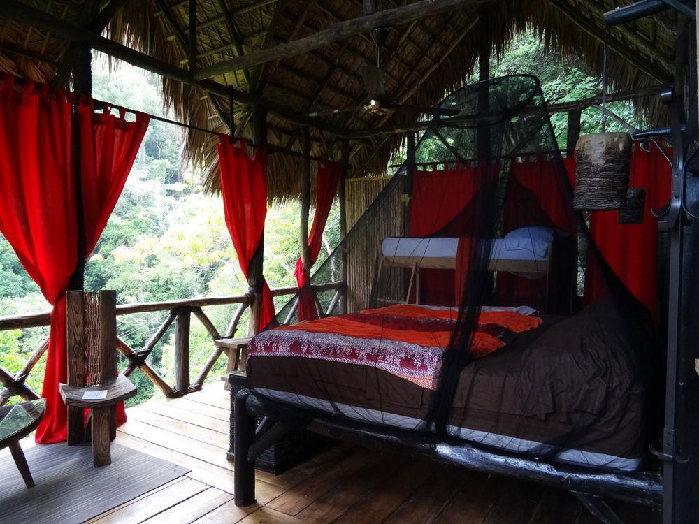 Dominican Tree House Village Samana