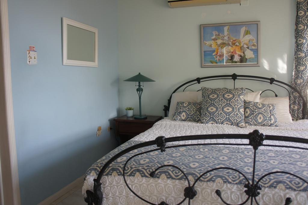 Blue Topaz Holiday home *