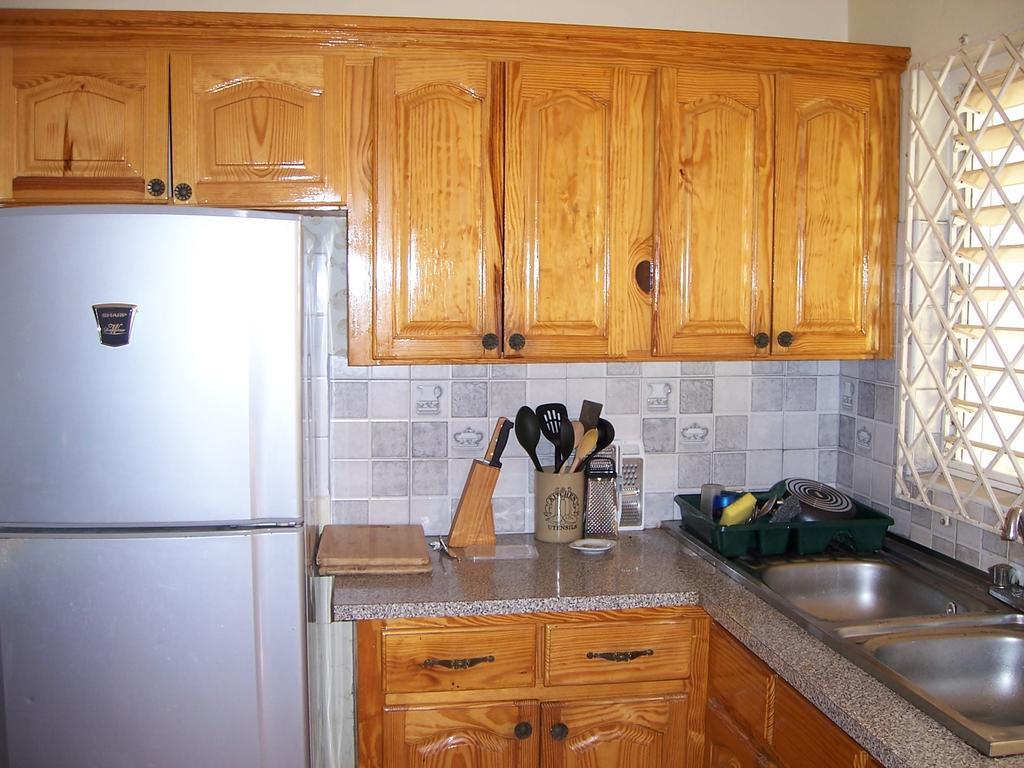 Apartment Almond Tree &