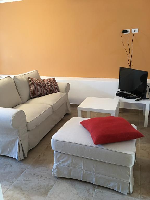 Casita Blanca *