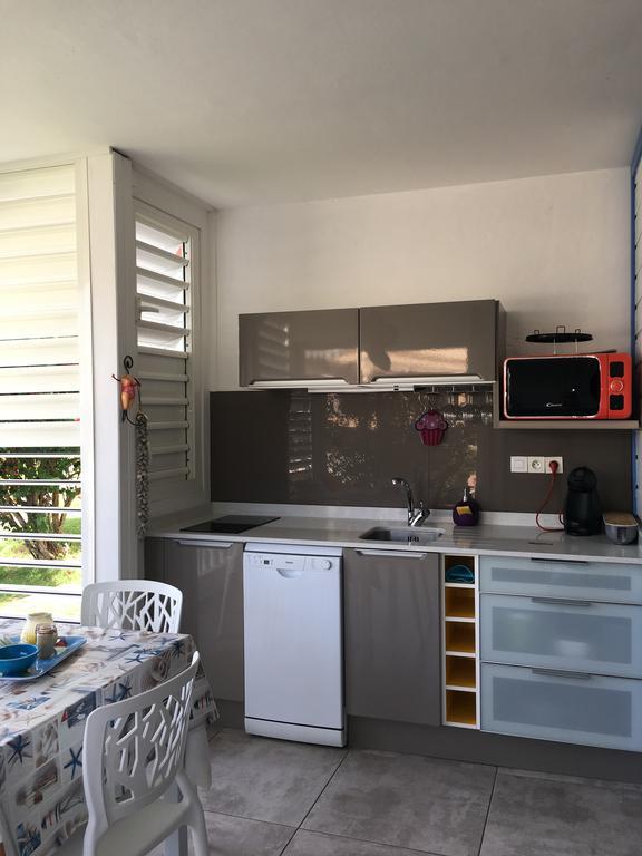 Apartment Anse Des Rochers St Francois Ticazcreole *