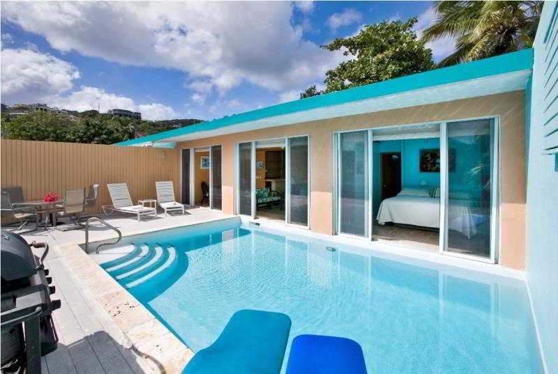 Pavilions And Pools Hotel 3*