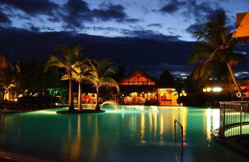Casa Marina Beach An Amhsa Marina Resort 3*