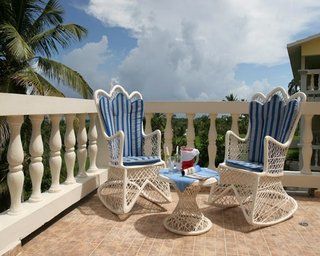 The Coconut Palms Apartment *