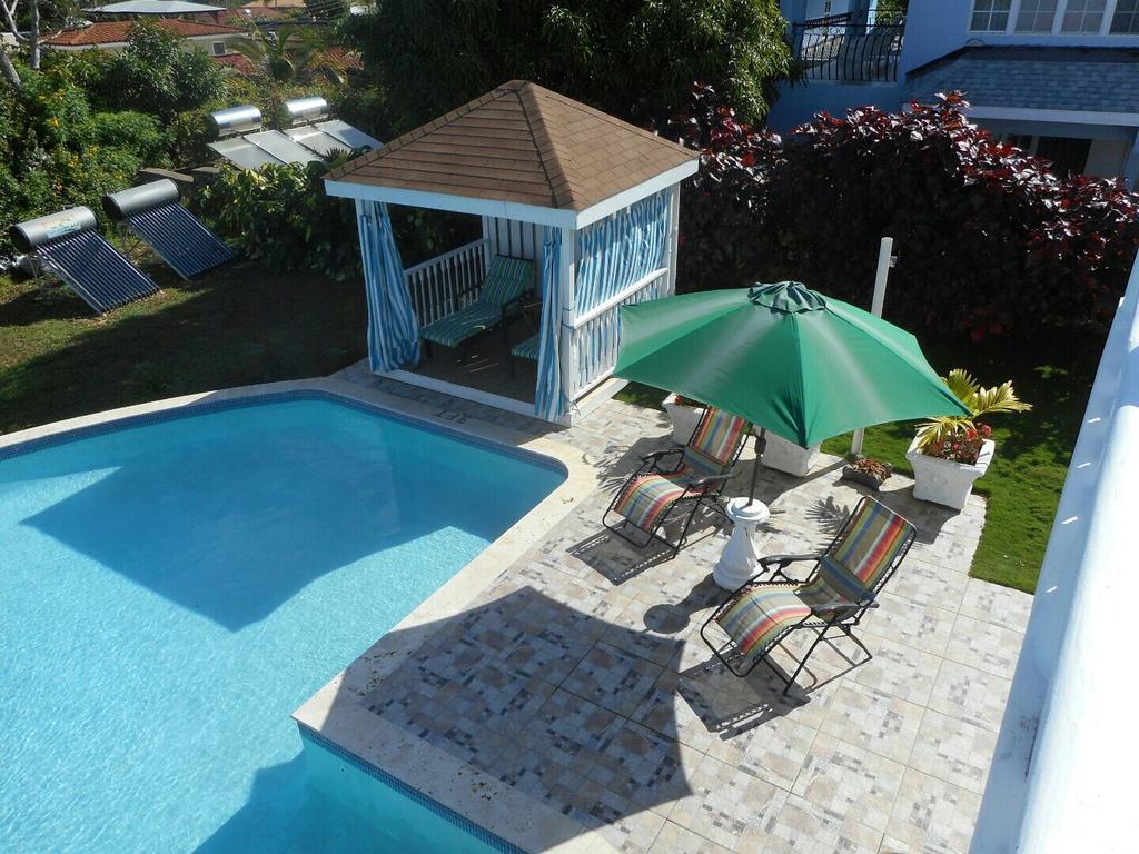 Royal Vista Villa Duncans