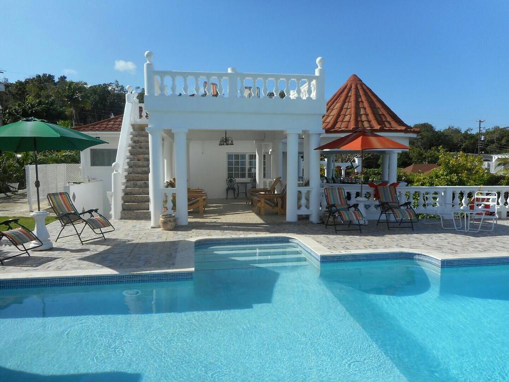 Villa Royal Vista Duncans