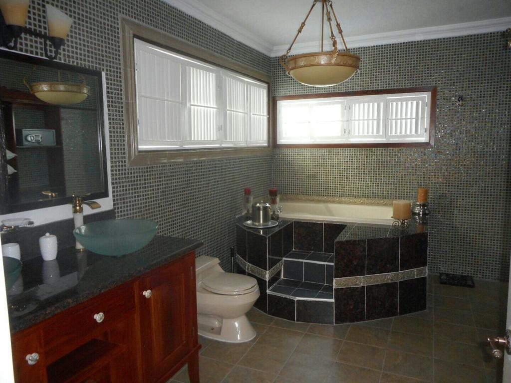 Royal Vista Villa