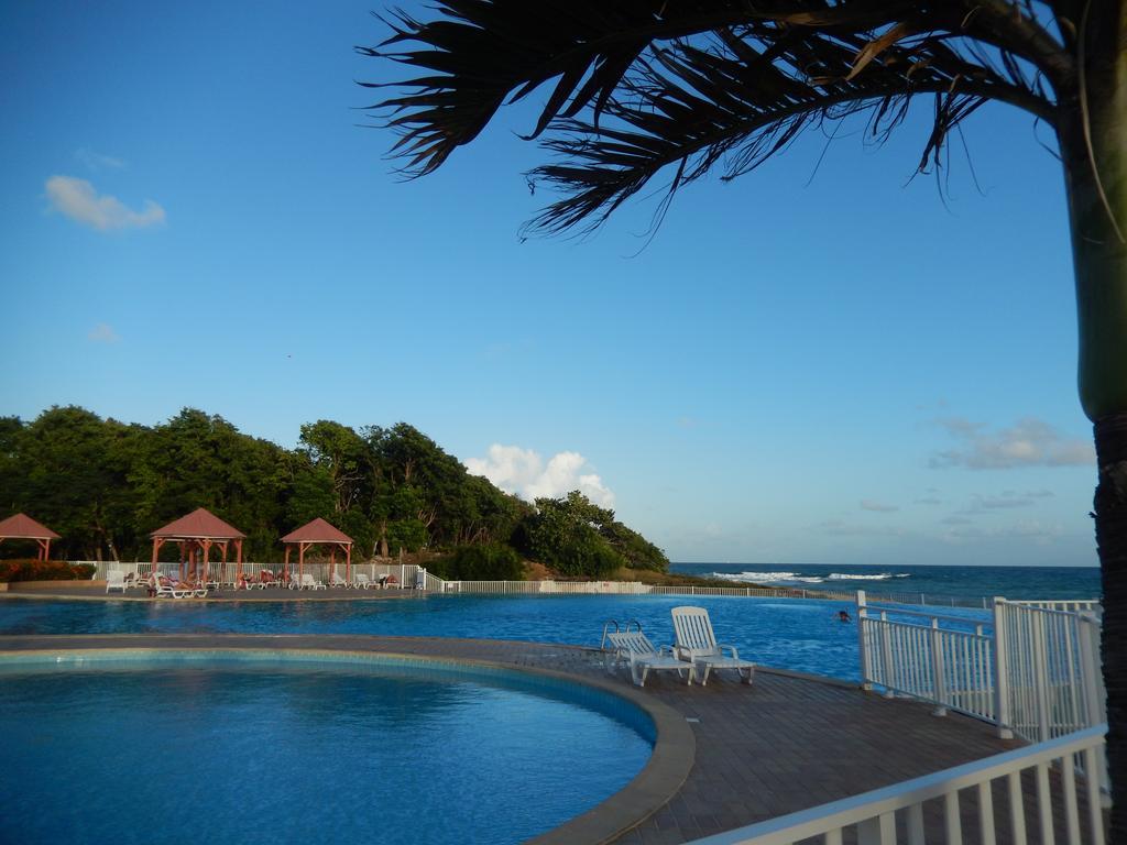 Anse Des Rochers St Francois Ticazcreole * Belle-Allée