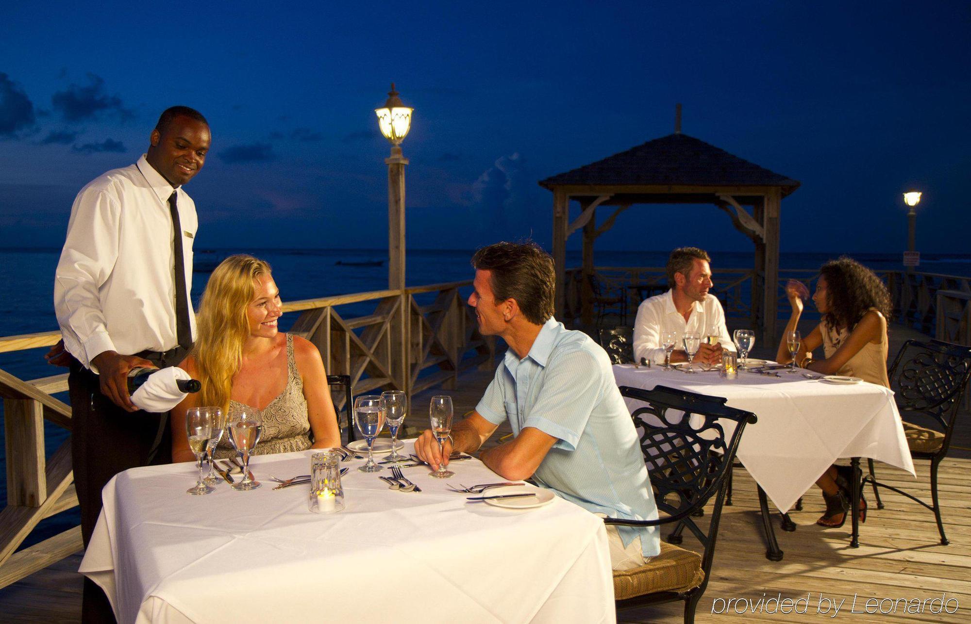 Jewel Dunn's River Beach & Spa, Ocho Rios,curio Collection By Hilton Hotel 4*