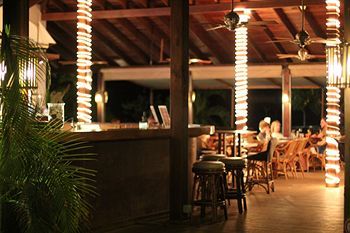 Hotel Le Phare Bleu Boutique And Marina