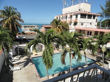 Perichi's Hotel 2*