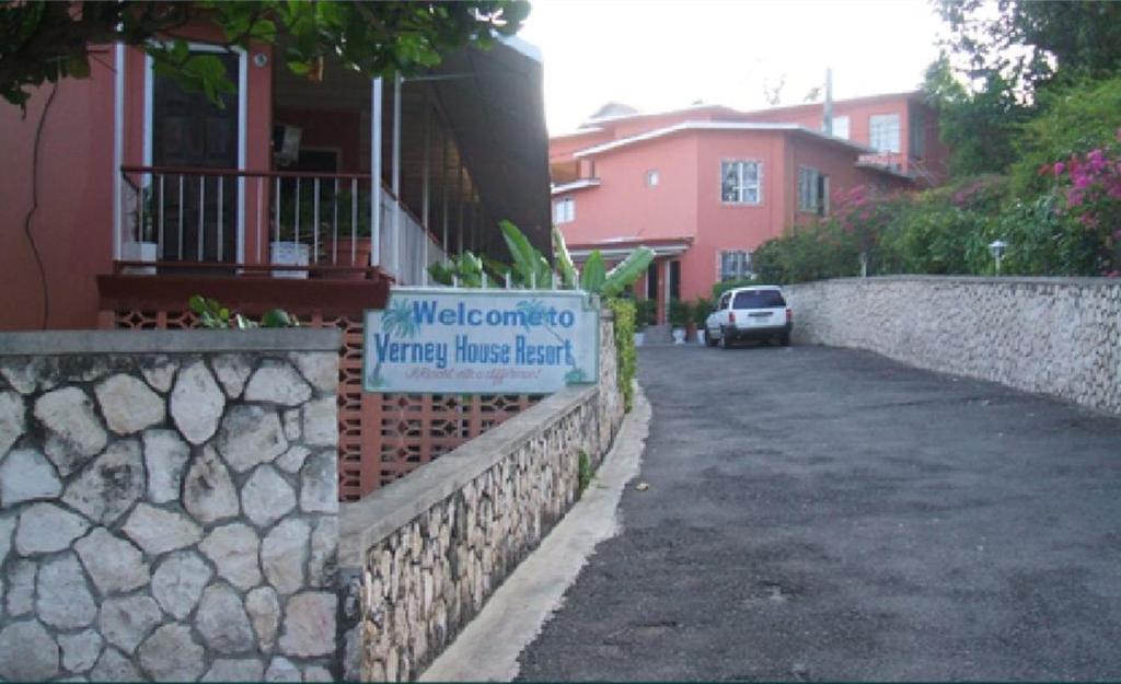 Verney House Hotel