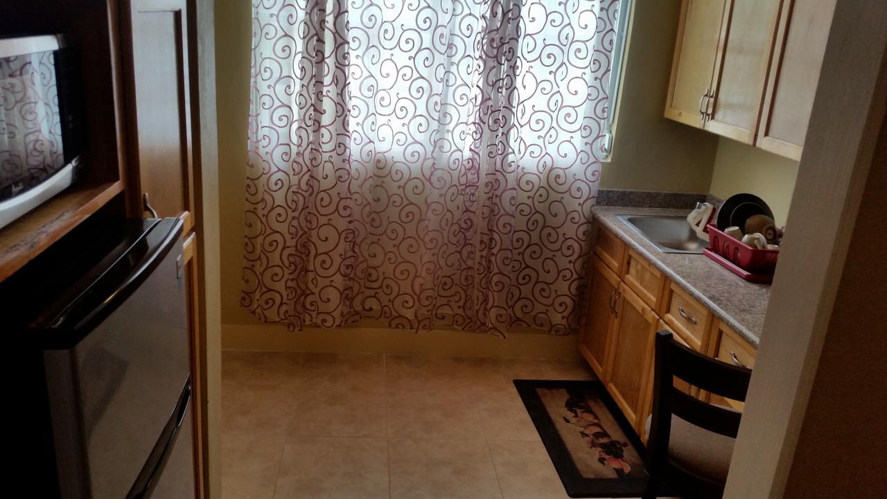Personal Touch 1 Apartment Nassau