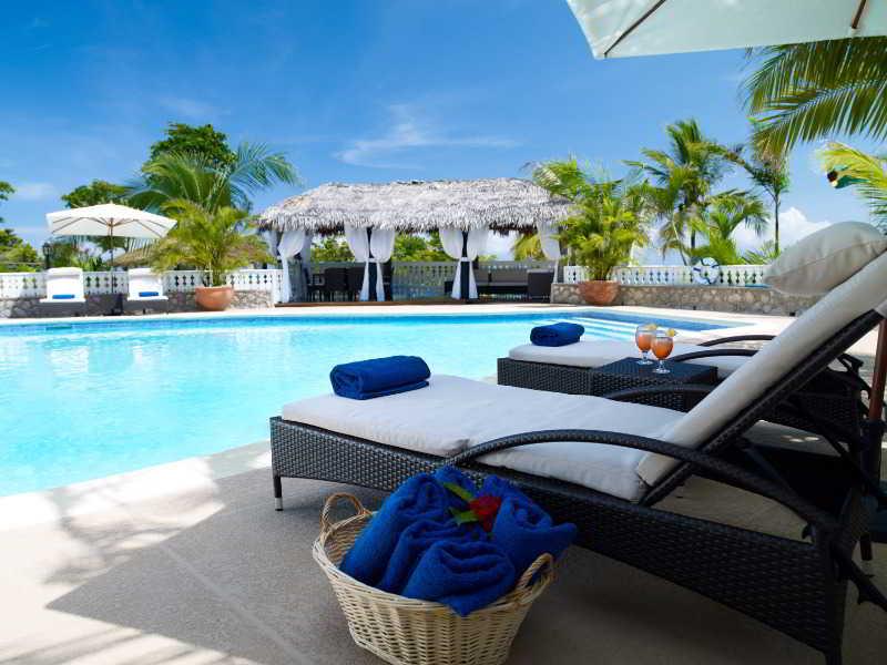 Golden Cove Villa Boscobel