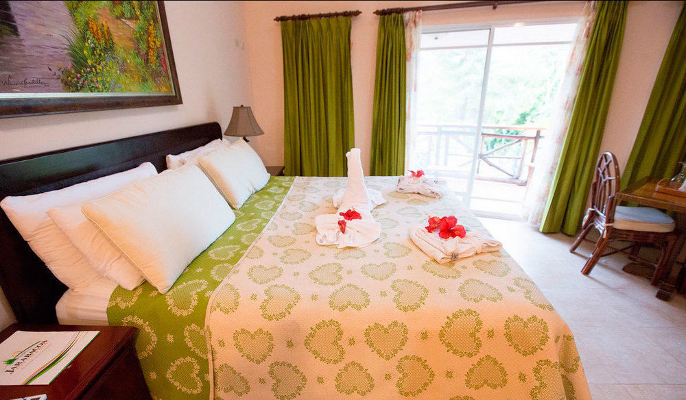 Hotel River Club &