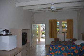 Island Beachcomber Hotel