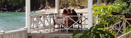 Paradise Hotel 2*