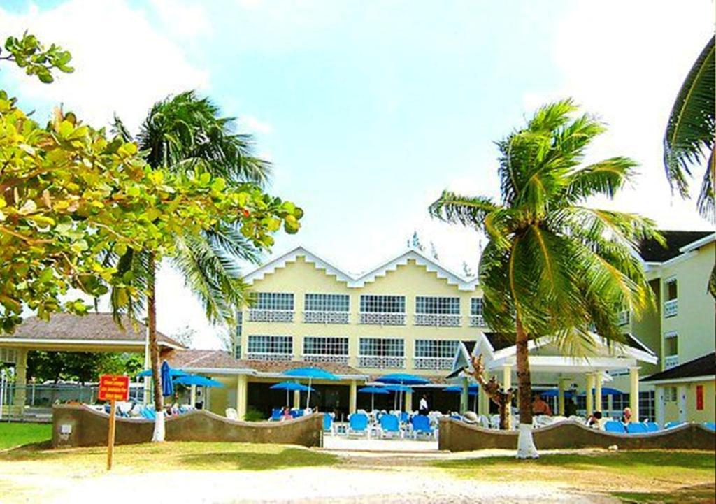 Hotel On The Ocho Rios