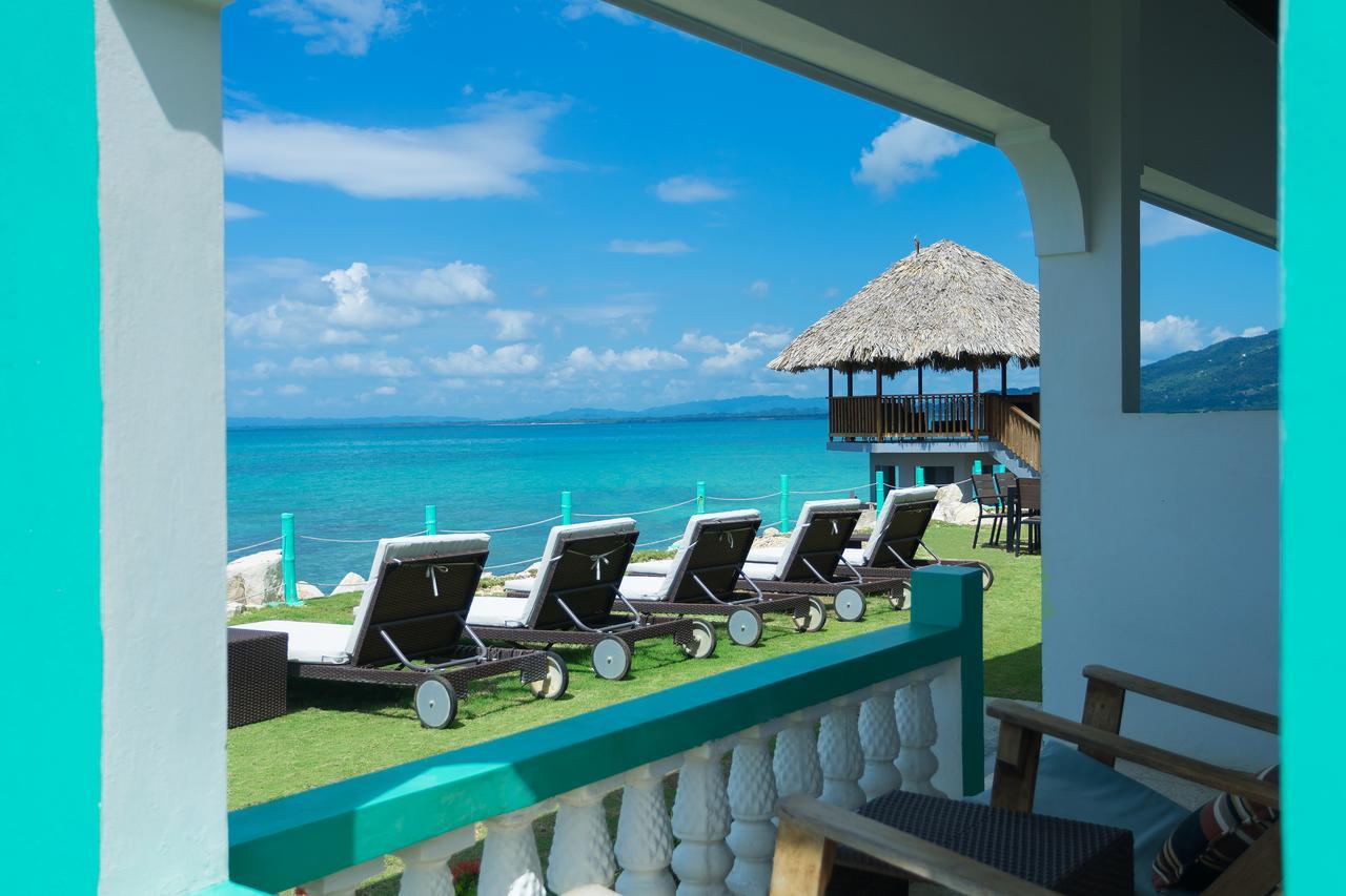 Luna Sea Resort 3*