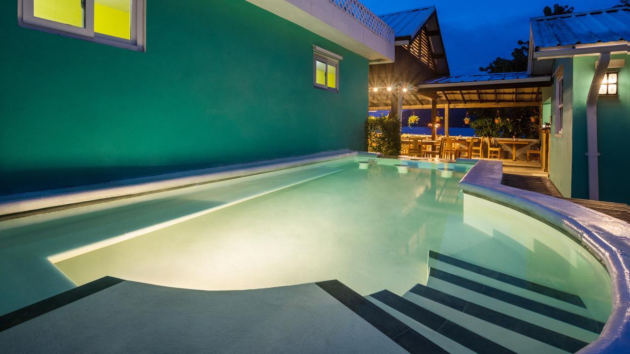Luna Sea Resort Bluefields