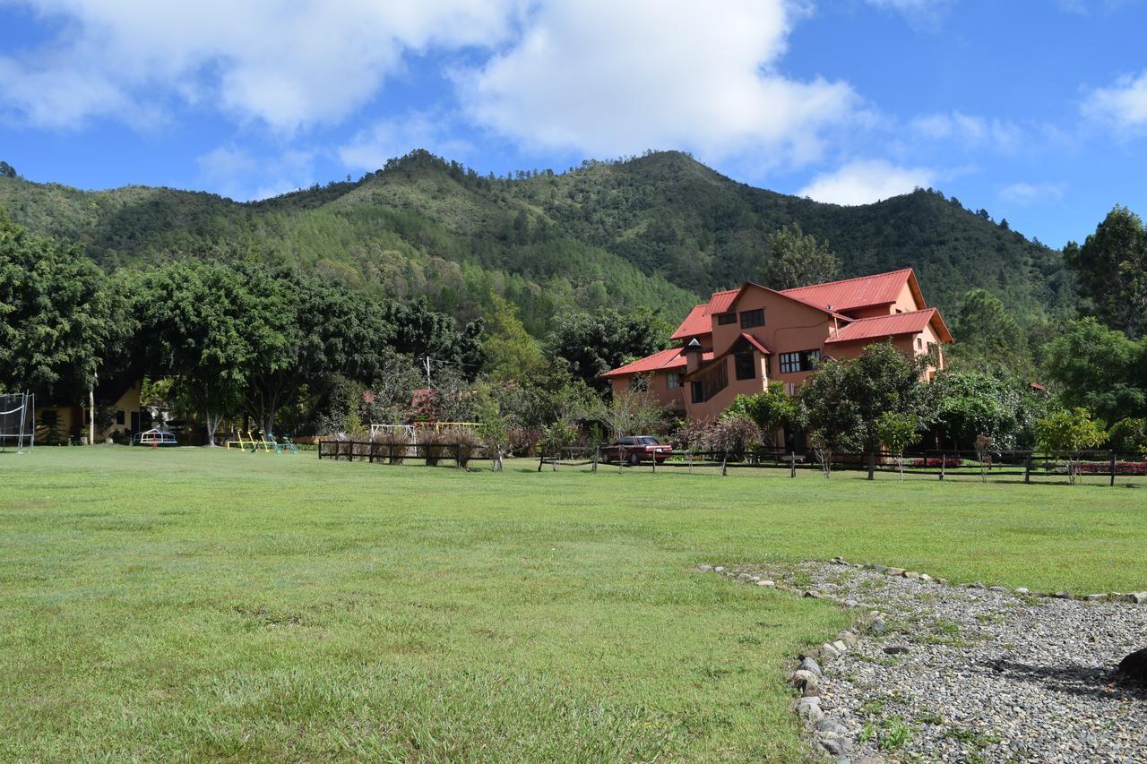 Rancho & De La Montana 3* Constanza