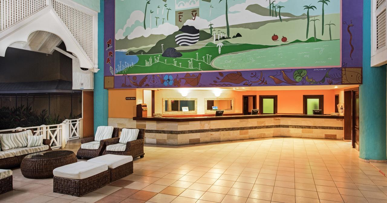Resort Grand Paradise Playa Dorada 4*