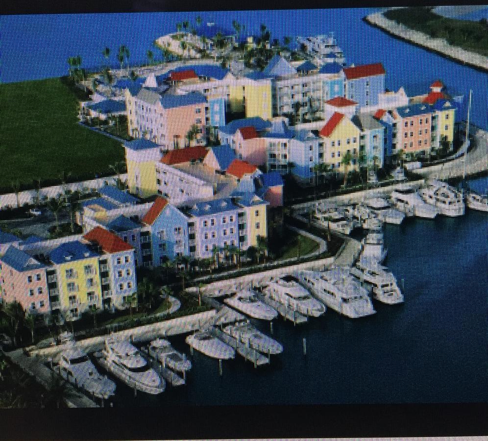 Harborside & Vacation At Atlantis Nassau