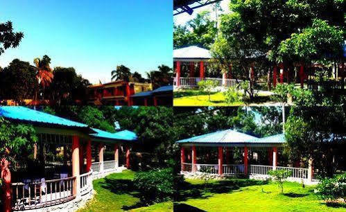 Les Orangers Eco Hotel