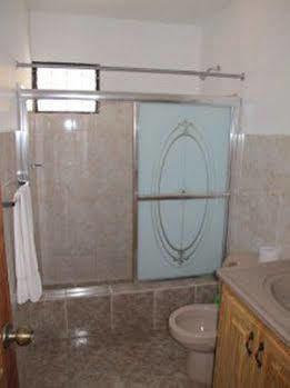 Mary Rose Apartment *