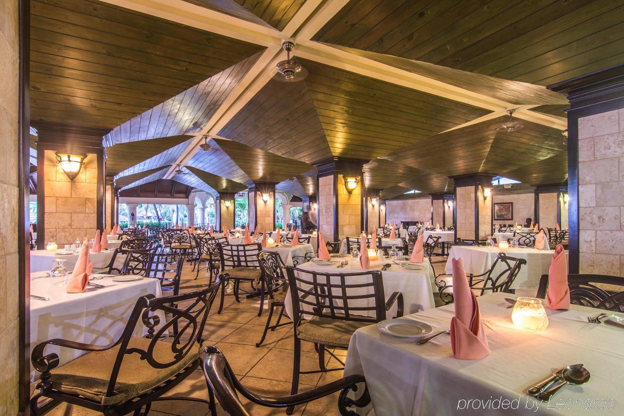 Jewel Dunn's River Beach & Spa, Ocho Rios,curio Collection By Hilton Mammee Bay