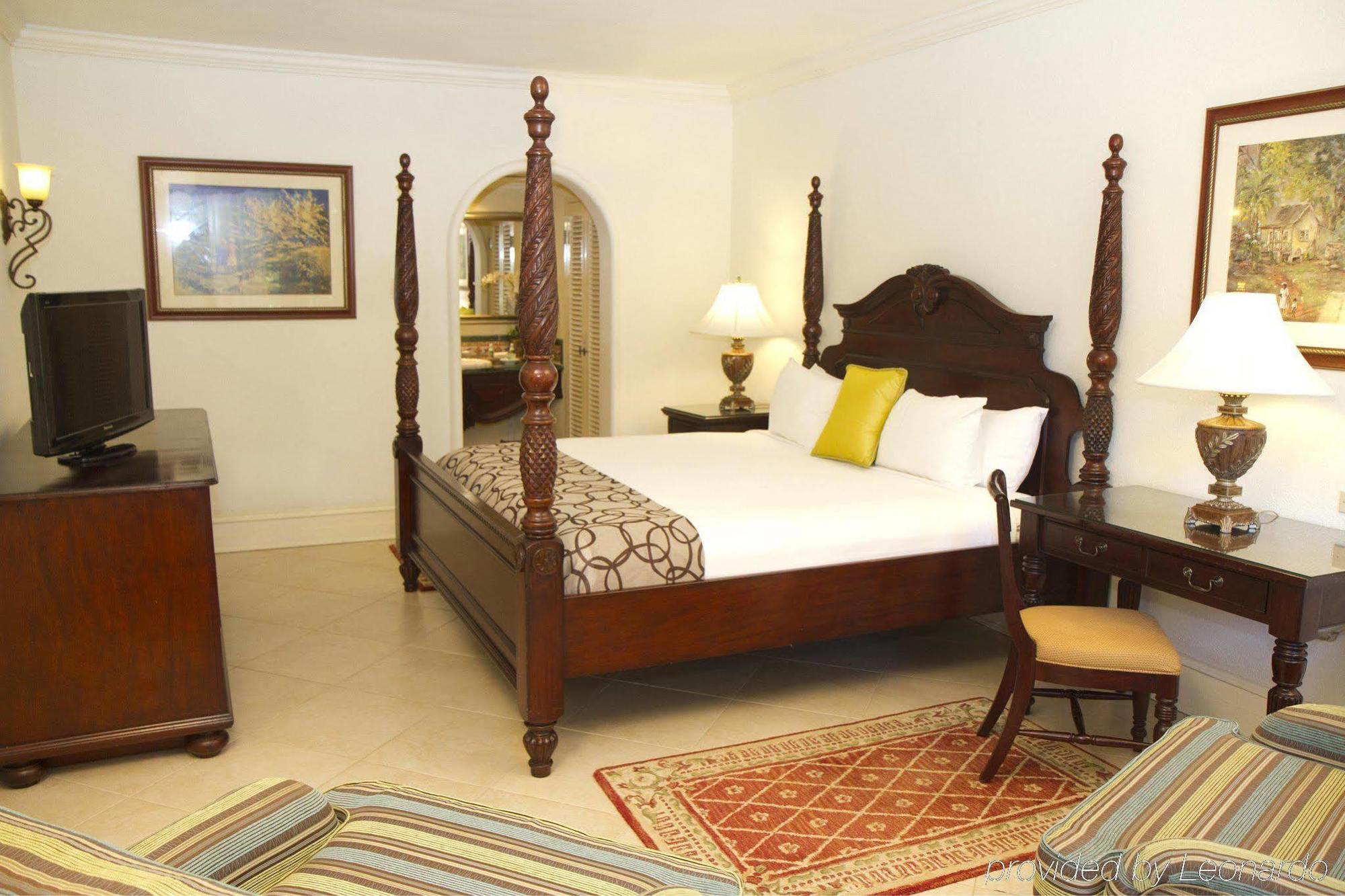 Hotel Jewel Dunn's River Beach & Spa, Ocho Rios,curio Collection By Hilton Mammee Bay