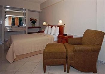 Hotel Quality El Tuque 2*