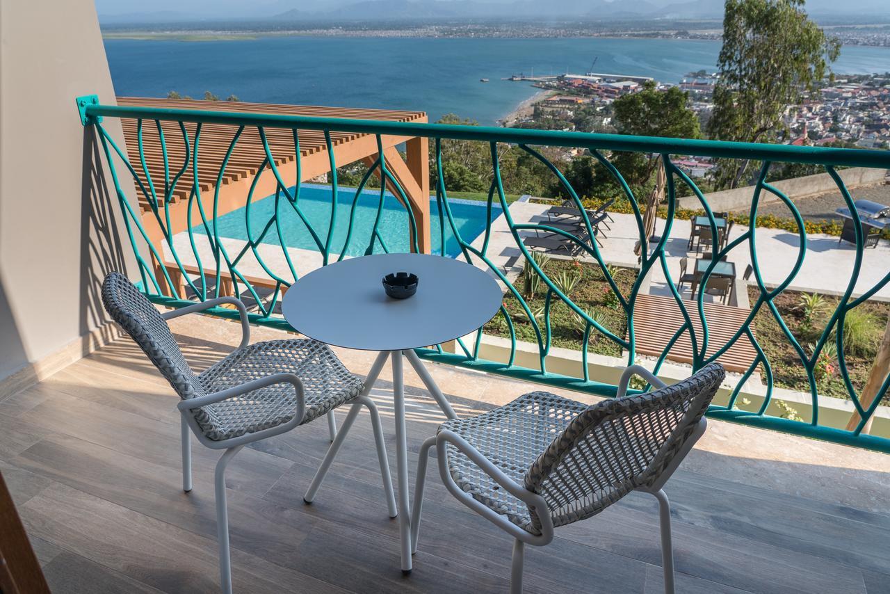 Hotel Satama 4*