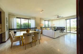 Hotel El Portillo Residences *