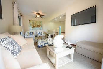 Hotel El Portillo Residences *