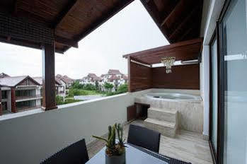 Hotel El Portillo Residences *